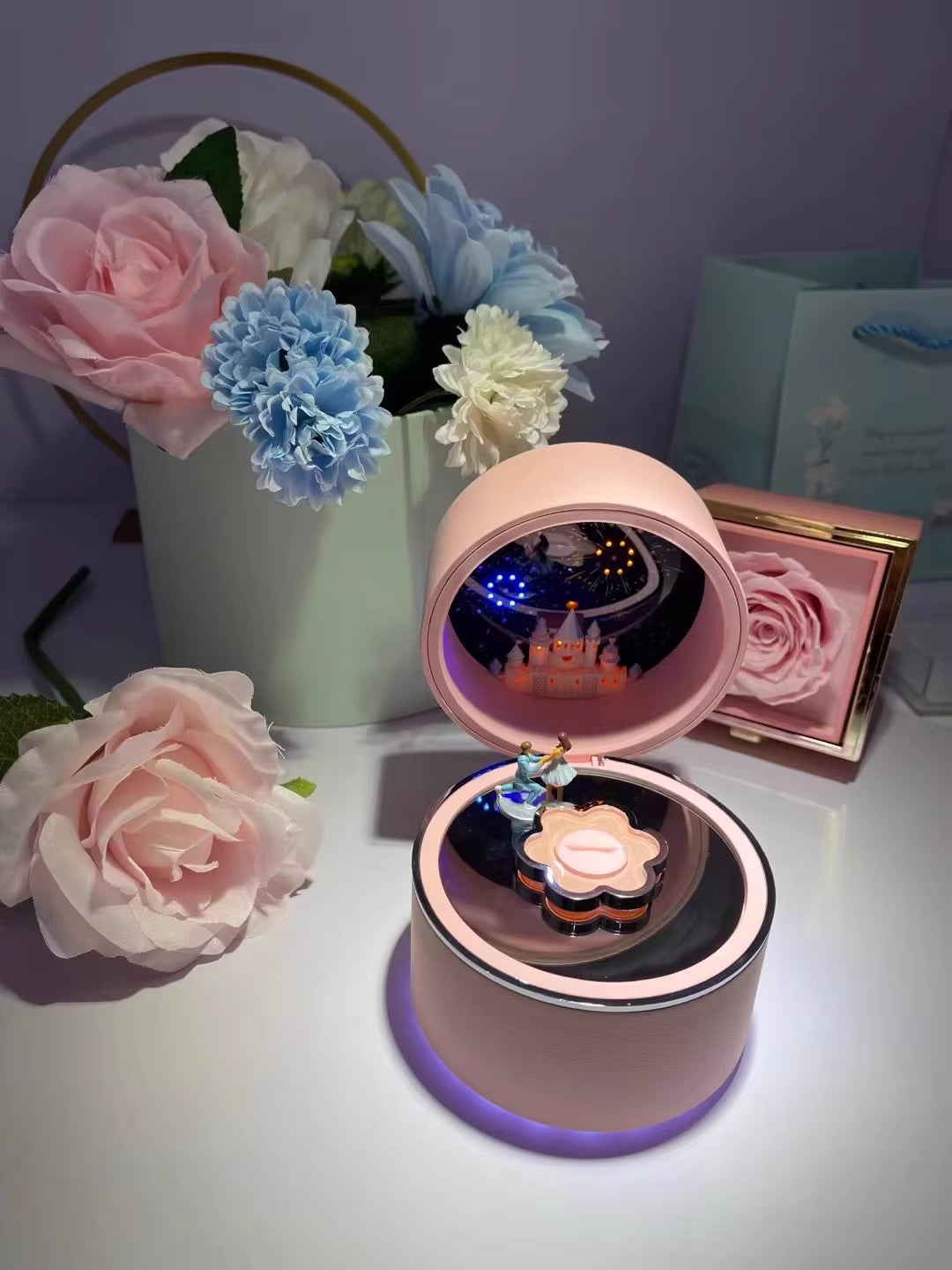 The Love ™ Round Ring Box